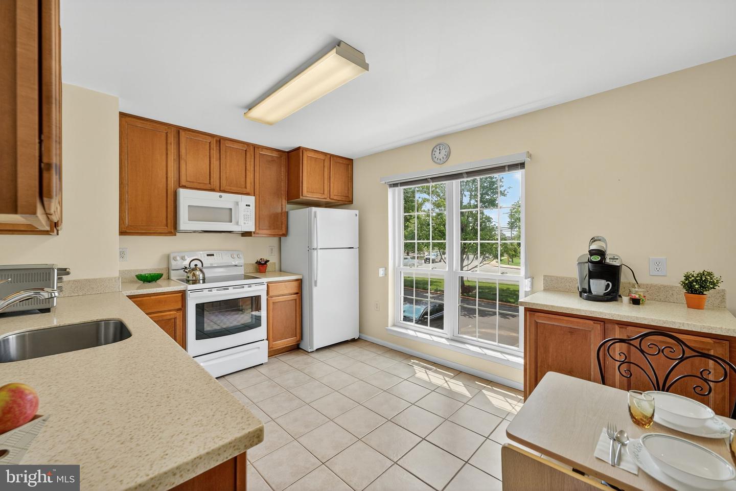 2706 SHERWOOD HALL LN, ALEXANDRIA, Virginia 22306, 3 Bedrooms Bedrooms, ,2 BathroomsBathrooms,Residential,For sale,2706 SHERWOOD HALL LN,VAFX2260534 MLS # VAFX2260534