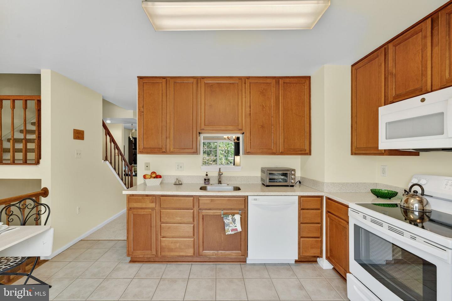 2706 SHERWOOD HALL LN, ALEXANDRIA, Virginia 22306, 3 Bedrooms Bedrooms, ,2 BathroomsBathrooms,Residential,For sale,2706 SHERWOOD HALL LN,VAFX2260534 MLS # VAFX2260534