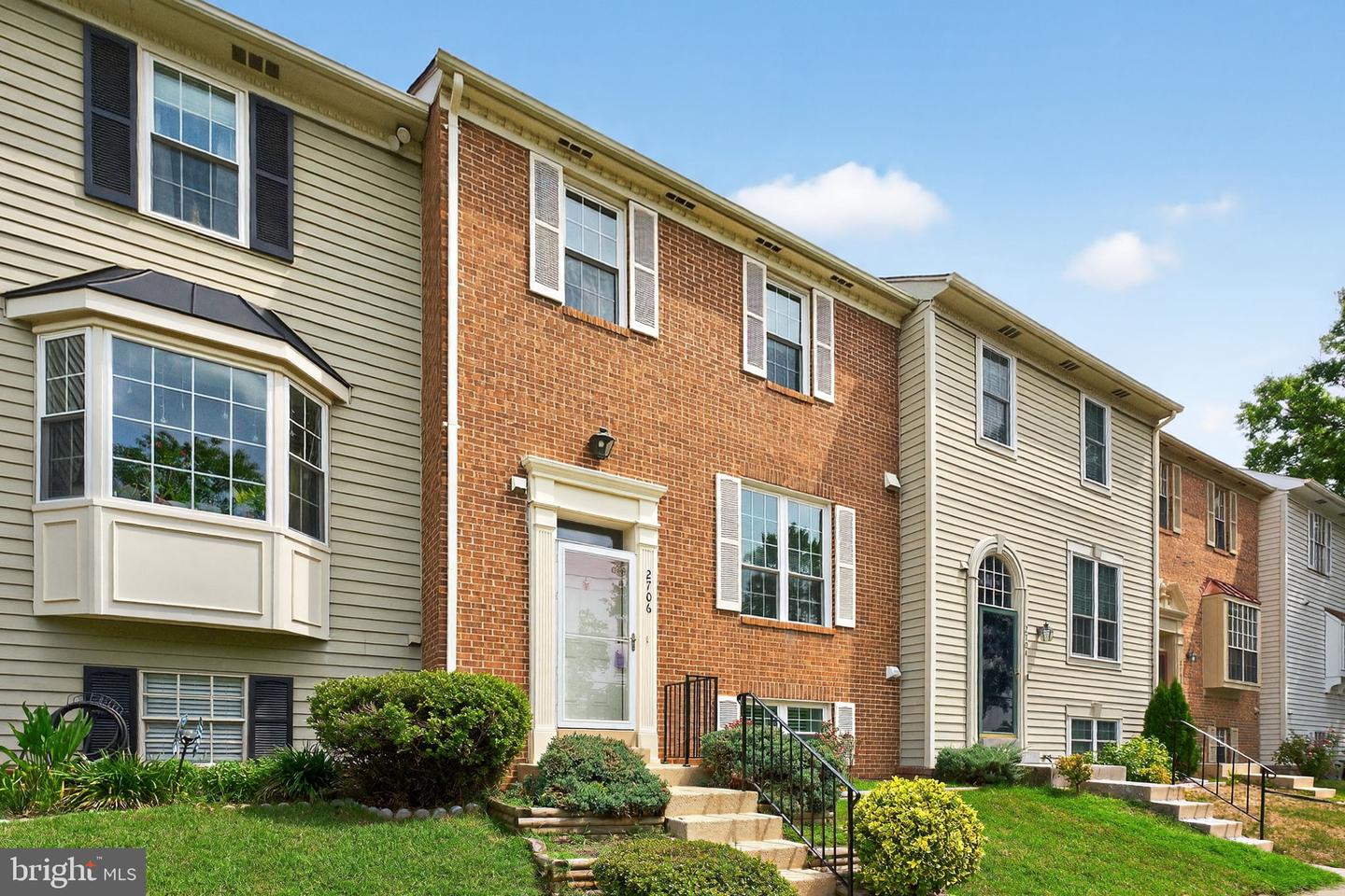 2706 SHERWOOD HALL LN, ALEXANDRIA, Virginia 22306, 3 Bedrooms Bedrooms, ,2 BathroomsBathrooms,Residential,For sale,2706 SHERWOOD HALL LN,VAFX2260534 MLS # VAFX2260534
