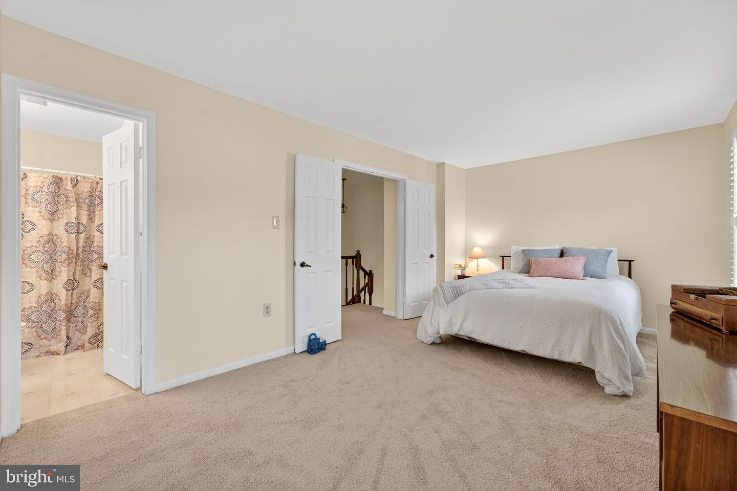 2706 SHERWOOD HALL LN, ALEXANDRIA, Virginia 22306, 3 Bedrooms Bedrooms, ,2 BathroomsBathrooms,Residential,For sale,2706 SHERWOOD HALL LN,VAFX2260534 MLS # VAFX2260534