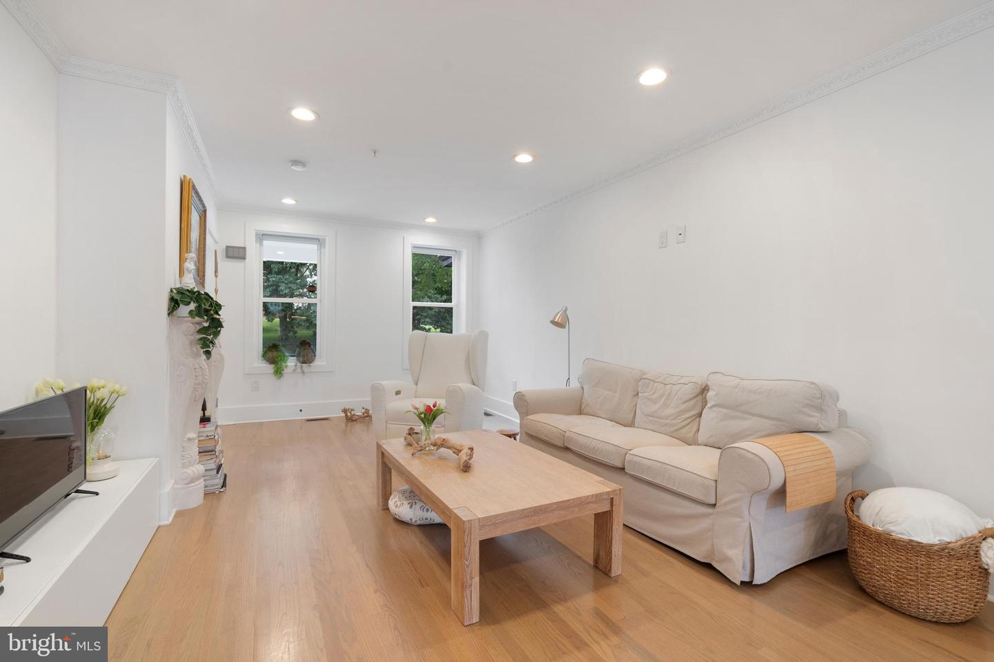 1427 WEST VIRGINIA AVE NE #1, WASHINGTON, District Of Columbia 20002, 2 Bedrooms Bedrooms, ,2 BathroomsBathrooms,Residential,For sale,1427 WEST VIRGINIA AVE NE #1,DCDC2214618 MLS # DCDC2214618
