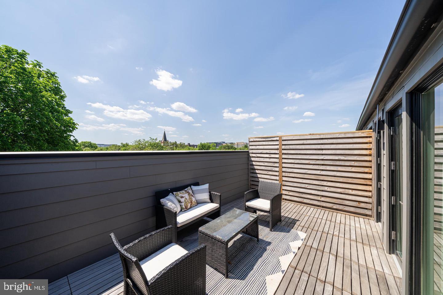 440 R ST NW #203, WASHINGTON, District Of Columbia 20001, 2 Bedrooms Bedrooms, ,2 BathroomsBathrooms,Residential,For sale,440 R ST NW #203,DCDC2214650 MLS # DCDC2214650
