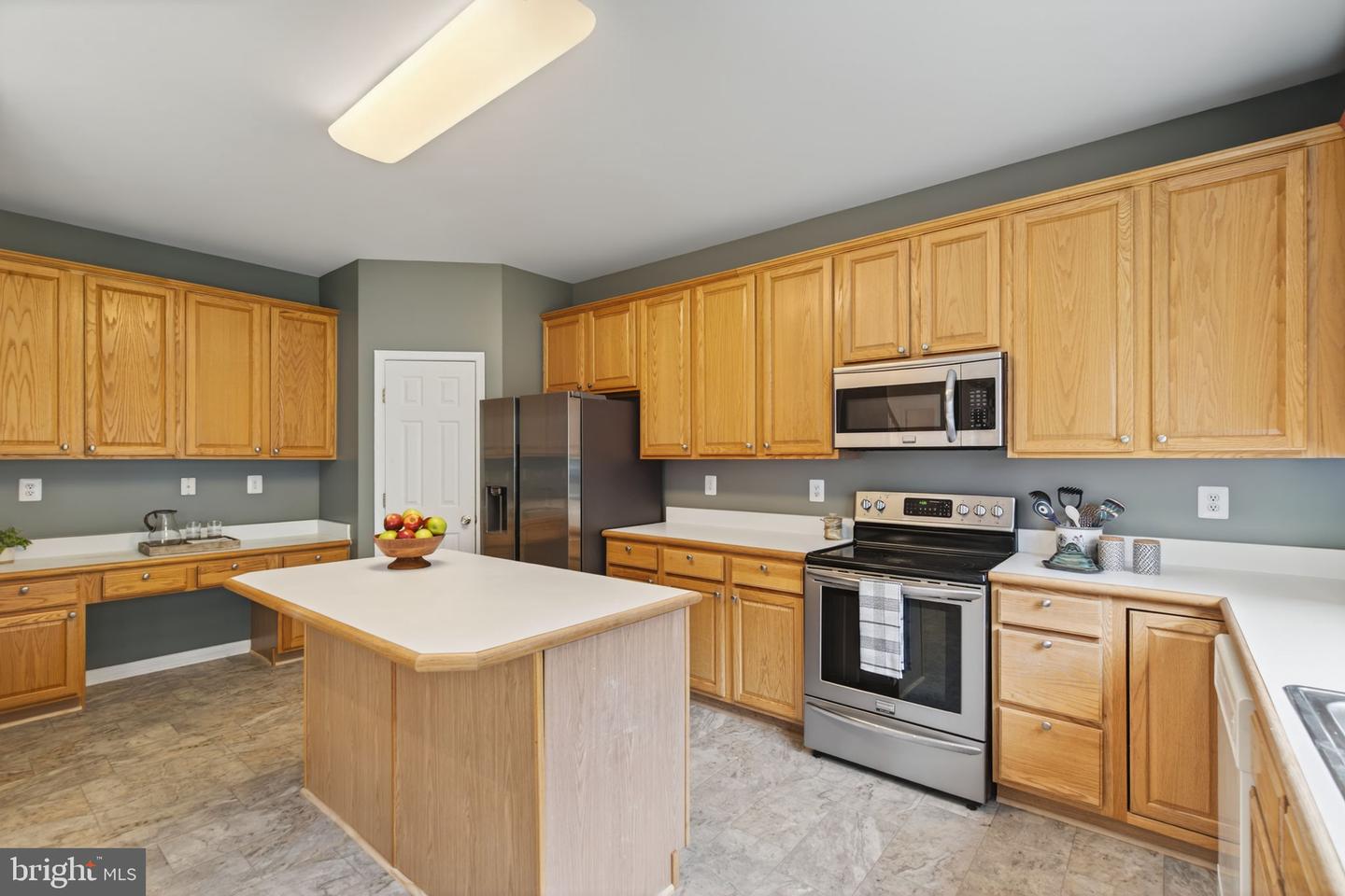 3004 VIDALIA CT, DUMFRIES, Virginia 22026, 4 Bedrooms Bedrooms, ,3 BathroomsBathrooms,Residential,For sale,3004 VIDALIA CT,VAPW2101246 MLS # VAPW2101246