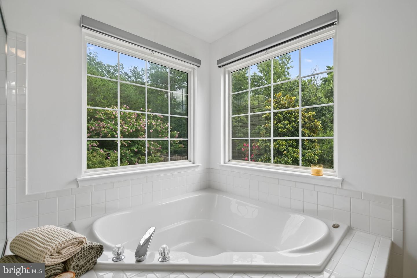 3004 VIDALIA CT, DUMFRIES, Virginia 22026, 4 Bedrooms Bedrooms, ,3 BathroomsBathrooms,Residential,For sale,3004 VIDALIA CT,VAPW2101246 MLS # VAPW2101246