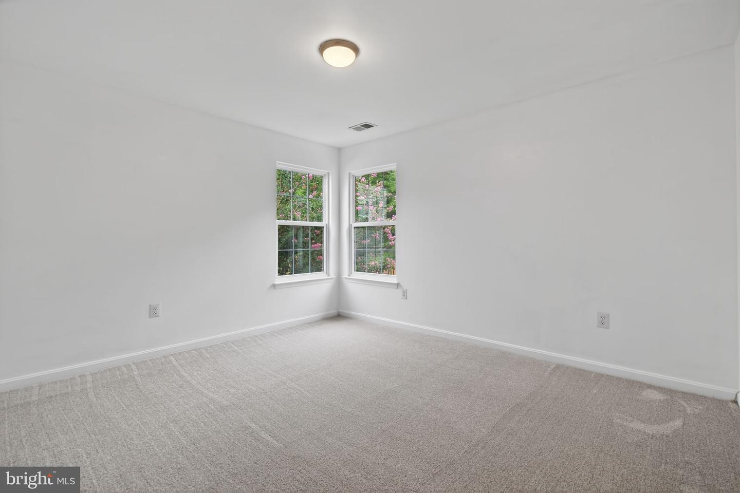 3004 VIDALIA CT, DUMFRIES, Virginia 22026, 4 Bedrooms Bedrooms, ,3 BathroomsBathrooms,Residential,For sale,3004 VIDALIA CT,VAPW2101246 MLS # VAPW2101246
