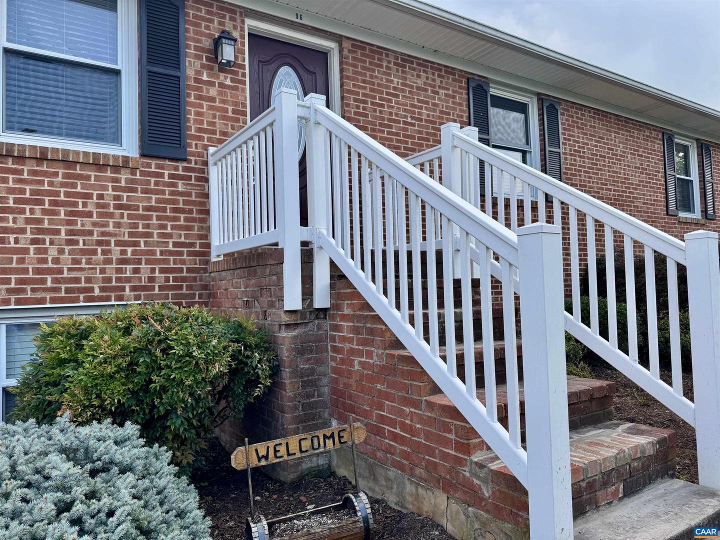 96 MILL STONE DR, VERONA, Virginia 24482, 3 Bedrooms Bedrooms, ,2 BathroomsBathrooms,Residential,For sale,96 MILL STONE DR,667701 MLS # 667701