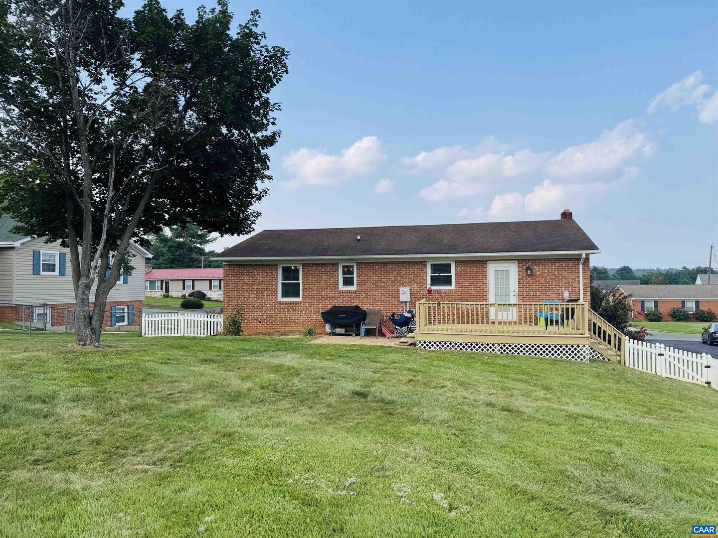 96 MILL STONE DR, VERONA, Virginia 24482, 3 Bedrooms Bedrooms, ,2 BathroomsBathrooms,Residential,For sale,96 MILL STONE DR,667701 MLS # 667701