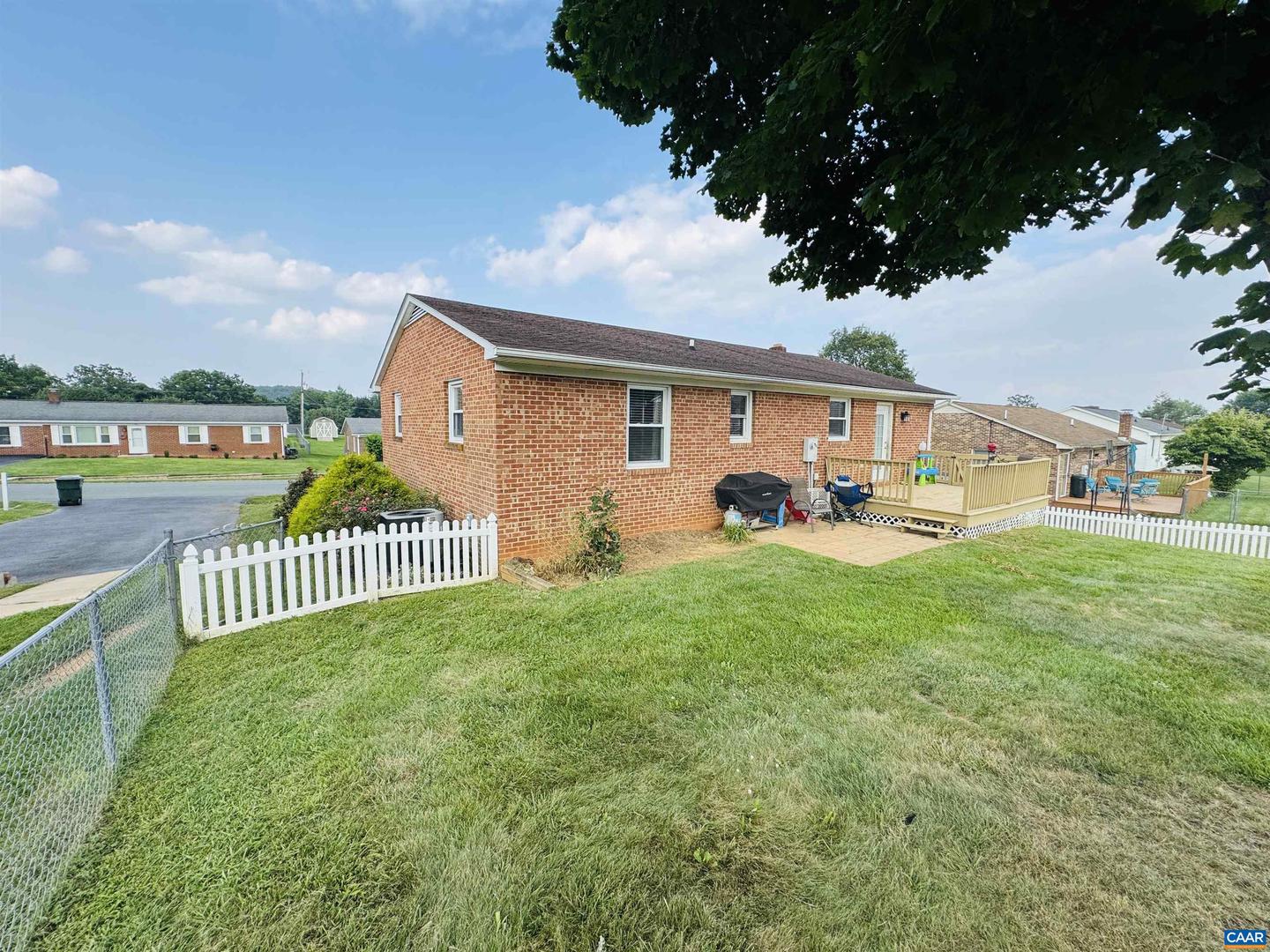 96 MILL STONE DR, VERONA, Virginia 24482, 3 Bedrooms Bedrooms, ,2 BathroomsBathrooms,Residential,For sale,96 MILL STONE DR,667701 MLS # 667701