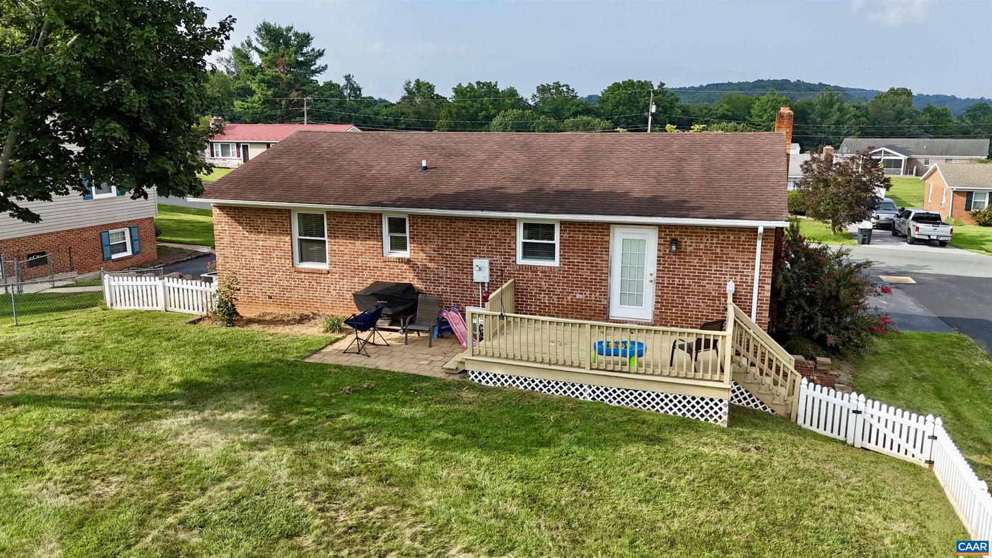 96 MILL STONE DR, VERONA, Virginia 24482, 3 Bedrooms Bedrooms, ,2 BathroomsBathrooms,Residential,For sale,96 MILL STONE DR,667701 MLS # 667701