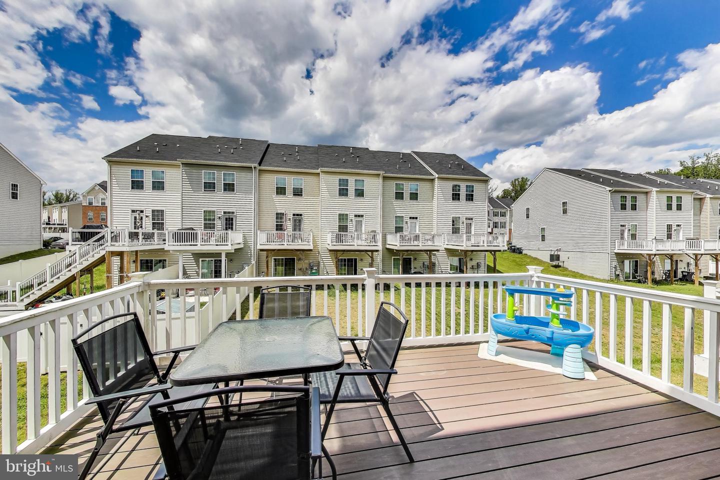 520 VIEW POINT WAY, FREDERICKSBURG, Virginia 22405, 3 Bedrooms Bedrooms, ,2 BathroomsBathrooms,Residential,For sale,520 VIEW POINT WAY,VAST2041708 MLS # VAST2041708