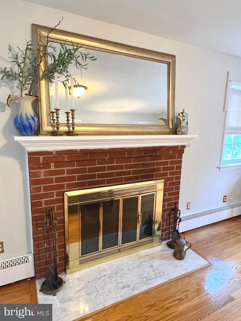 6314 WASHINGTON BLVD, ARLINGTON, Virginia 22205, 4 Bedrooms Bedrooms, ,3 BathroomsBathrooms,Residential,For sale,6314 WASHINGTON BLVD,VAAR2062136 MLS # VAAR2062136