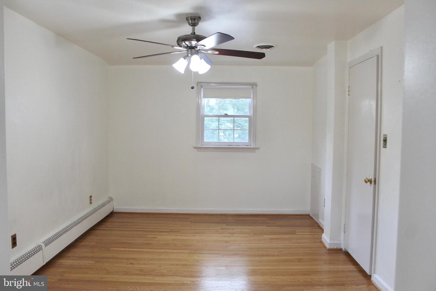 6314 WASHINGTON BLVD, ARLINGTON, Virginia 22205, 4 Bedrooms Bedrooms, ,3 BathroomsBathrooms,Residential,For sale,6314 WASHINGTON BLVD,VAAR2062136 MLS # VAAR2062136