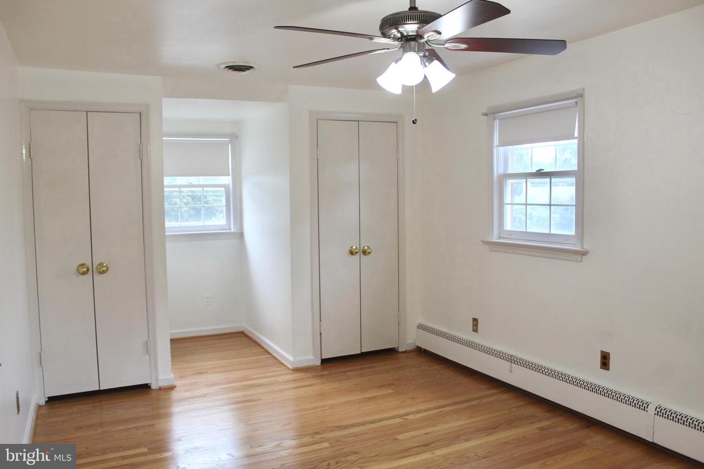 6314 WASHINGTON BLVD, ARLINGTON, Virginia 22205, 4 Bedrooms Bedrooms, ,3 BathroomsBathrooms,Residential,For sale,6314 WASHINGTON BLVD,VAAR2062136 MLS # VAAR2062136