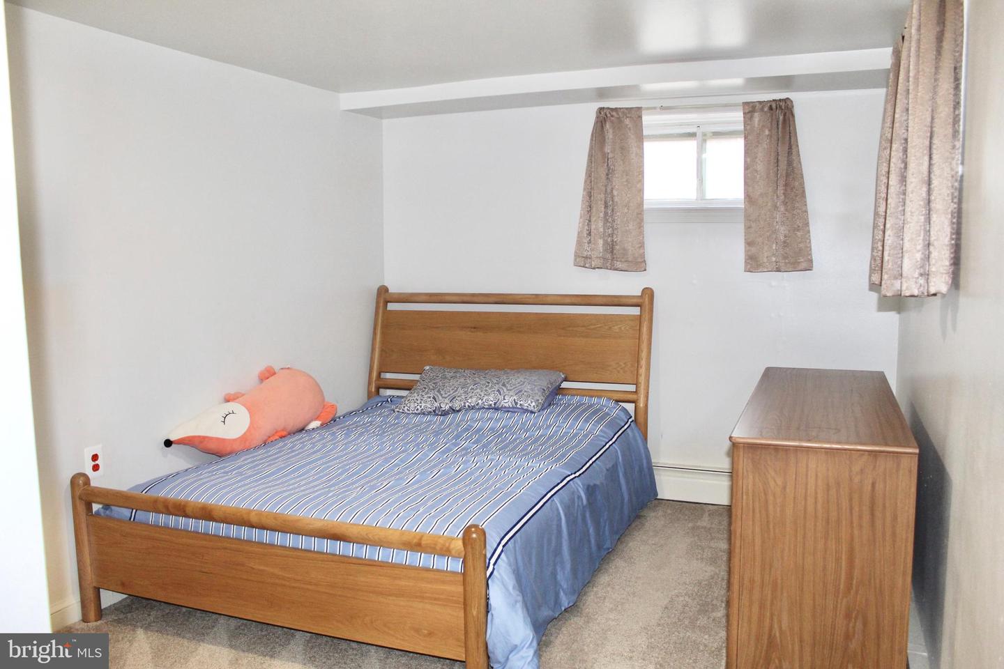 6314 WASHINGTON BLVD, ARLINGTON, Virginia 22205, 4 Bedrooms Bedrooms, ,3 BathroomsBathrooms,Residential,For sale,6314 WASHINGTON BLVD,VAAR2062136 MLS # VAAR2062136