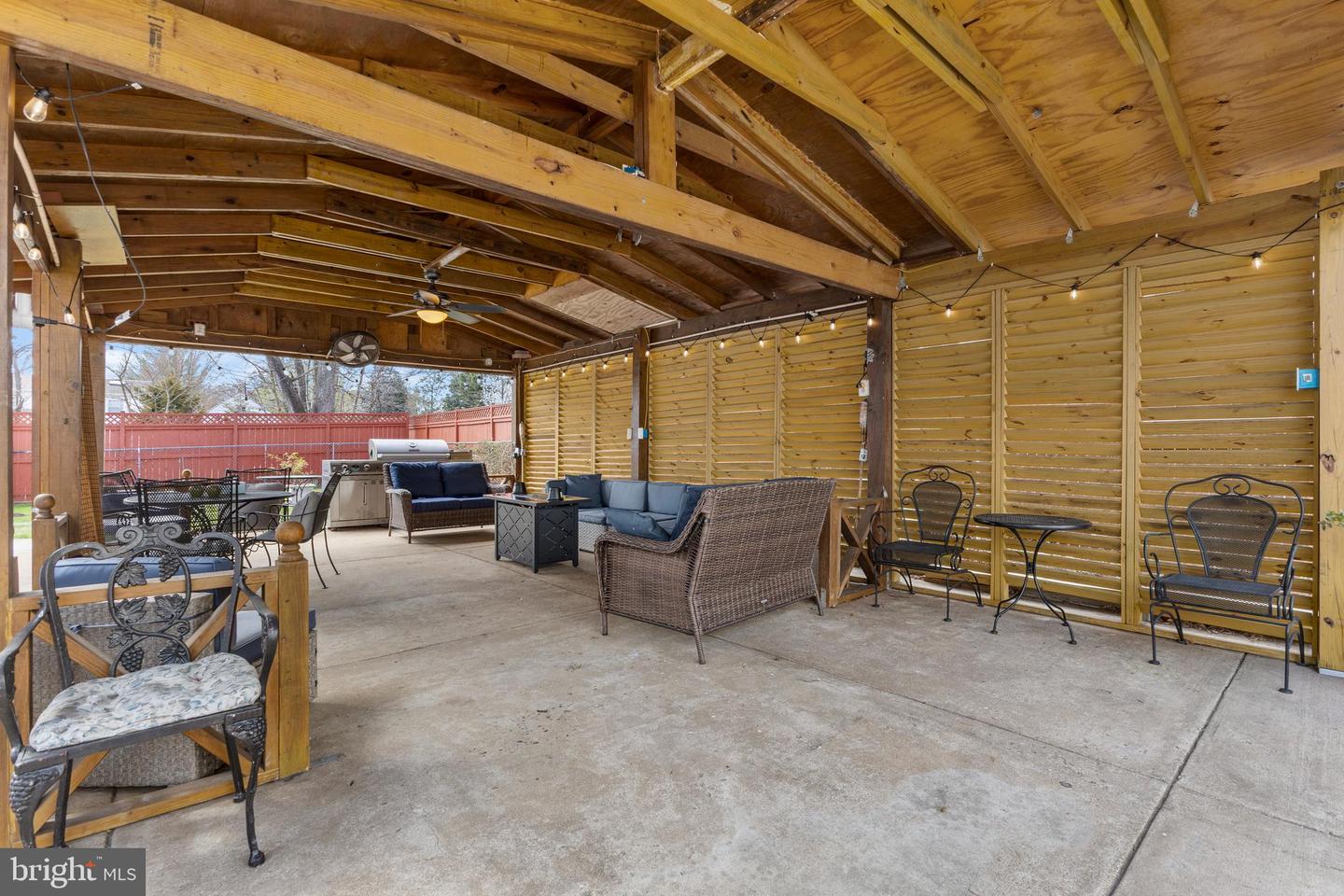 6314 WASHINGTON BLVD, ARLINGTON, Virginia 22205, 4 Bedrooms Bedrooms, ,3 BathroomsBathrooms,Residential,For sale,6314 WASHINGTON BLVD,VAAR2062136 MLS # VAAR2062136