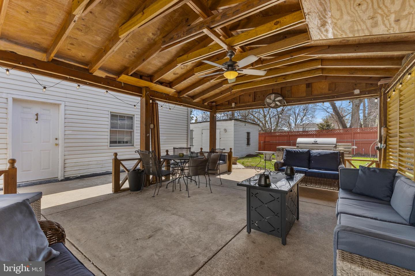 6314 WASHINGTON BLVD, ARLINGTON, Virginia 22205, 4 Bedrooms Bedrooms, ,3 BathroomsBathrooms,Residential,For sale,6314 WASHINGTON BLVD,VAAR2062136 MLS # VAAR2062136