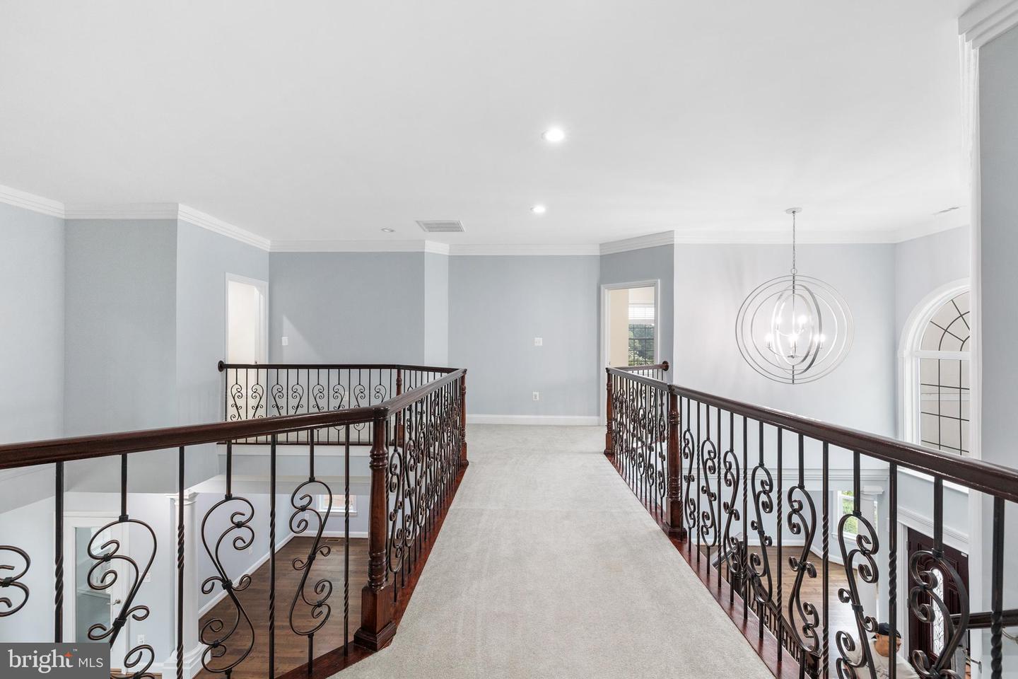 7908 HOLMES RUN DR, FALLS CHURCH, Virginia 22042, 6 Bedrooms Bedrooms, ,6 BathroomsBathrooms,Residential,For sale,7908 HOLMES RUN DR,VAFX2260572 MLS # VAFX2260572