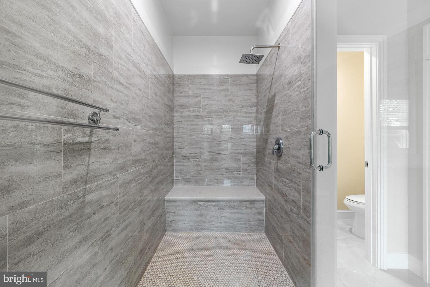 7908 HOLMES RUN DR, FALLS CHURCH, Virginia 22042, 6 Bedrooms Bedrooms, ,6 BathroomsBathrooms,Residential,For sale,7908 HOLMES RUN DR,VAFX2260572 MLS # VAFX2260572