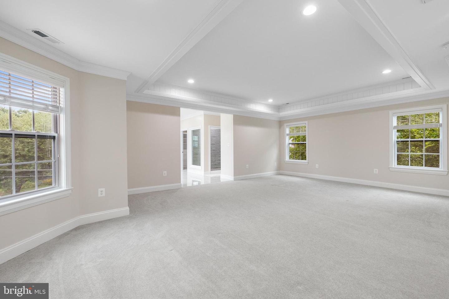 7908 HOLMES RUN DR, FALLS CHURCH, Virginia 22042, 6 Bedrooms Bedrooms, ,6 BathroomsBathrooms,Residential,For sale,7908 HOLMES RUN DR,VAFX2260572 MLS # VAFX2260572