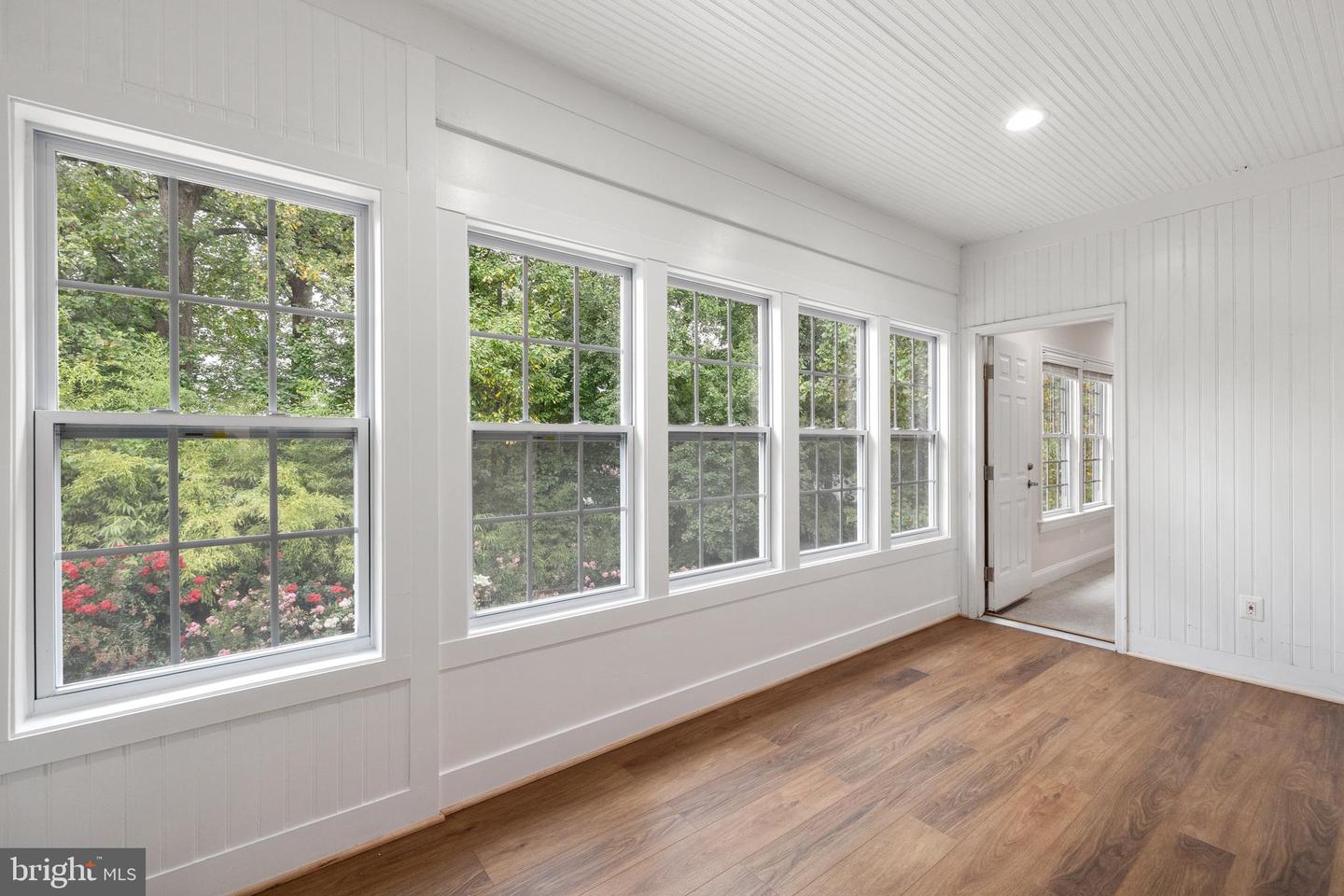 7908 HOLMES RUN DR, FALLS CHURCH, Virginia 22042, 6 Bedrooms Bedrooms, ,6 BathroomsBathrooms,Residential,For sale,7908 HOLMES RUN DR,VAFX2260572 MLS # VAFX2260572