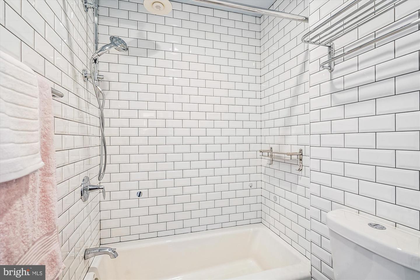 11579 LINKS DR, RESTON, Virginia 20190, 3 Bedrooms Bedrooms, ,3 BathroomsBathrooms,Residential,For sale,11579 LINKS DR,VAFX2260628 MLS # VAFX2260628