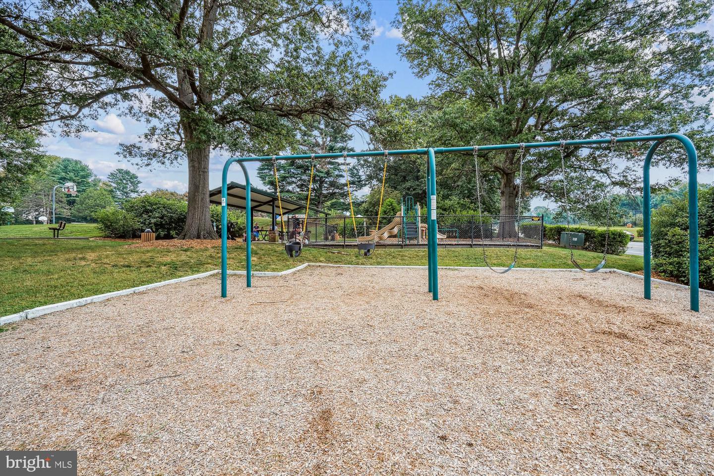 11579 LINKS DR, RESTON, Virginia 20190, 3 Bedrooms Bedrooms, ,3 BathroomsBathrooms,Residential,For sale,11579 LINKS DR,VAFX2260628 MLS # VAFX2260628
