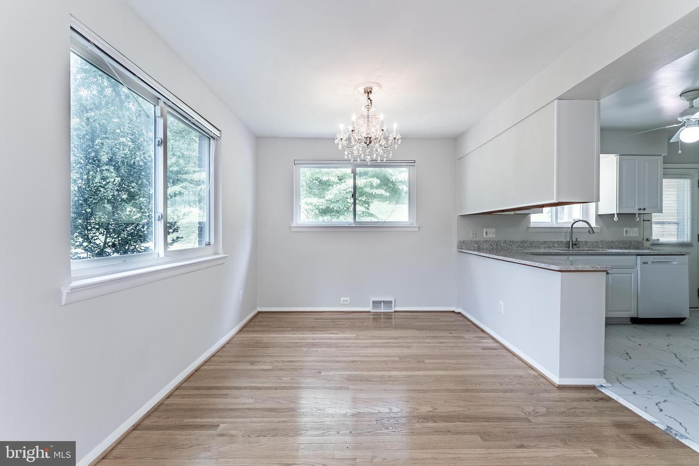7508 ESSEX AVE, SPRINGFIELD, Virginia 22150, 3 Bedrooms Bedrooms, ,2 BathroomsBathrooms,Residential,For sale,7508 ESSEX AVE,VAFX2260634 MLS # VAFX2260634