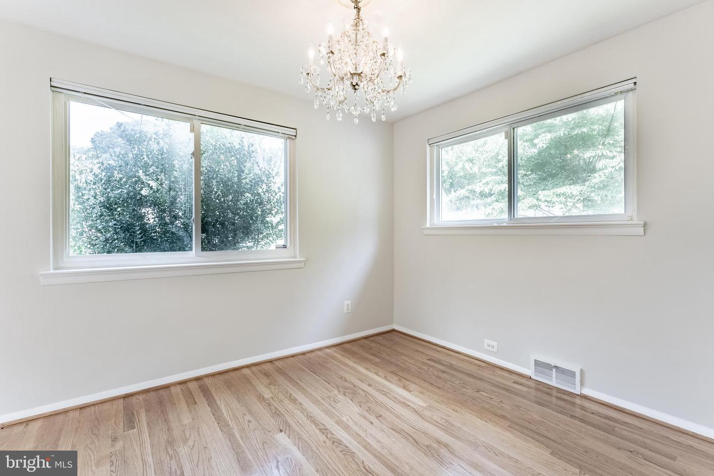 7508 ESSEX AVE, SPRINGFIELD, Virginia 22150, 3 Bedrooms Bedrooms, ,2 BathroomsBathrooms,Residential,For sale,7508 ESSEX AVE,VAFX2260634 MLS # VAFX2260634