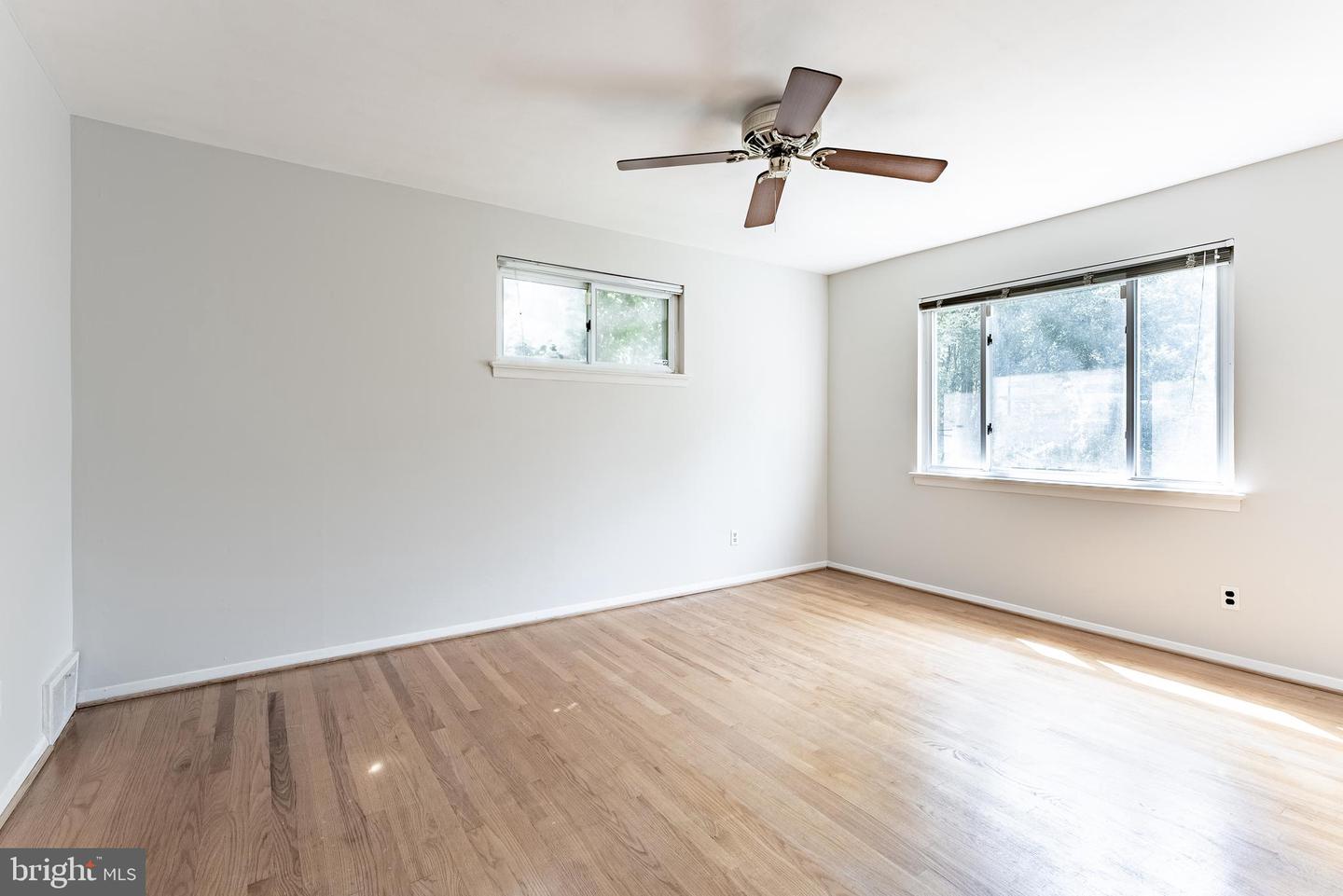 7508 ESSEX AVE, SPRINGFIELD, Virginia 22150, 3 Bedrooms Bedrooms, ,2 BathroomsBathrooms,Residential,For sale,7508 ESSEX AVE,VAFX2260634 MLS # VAFX2260634
