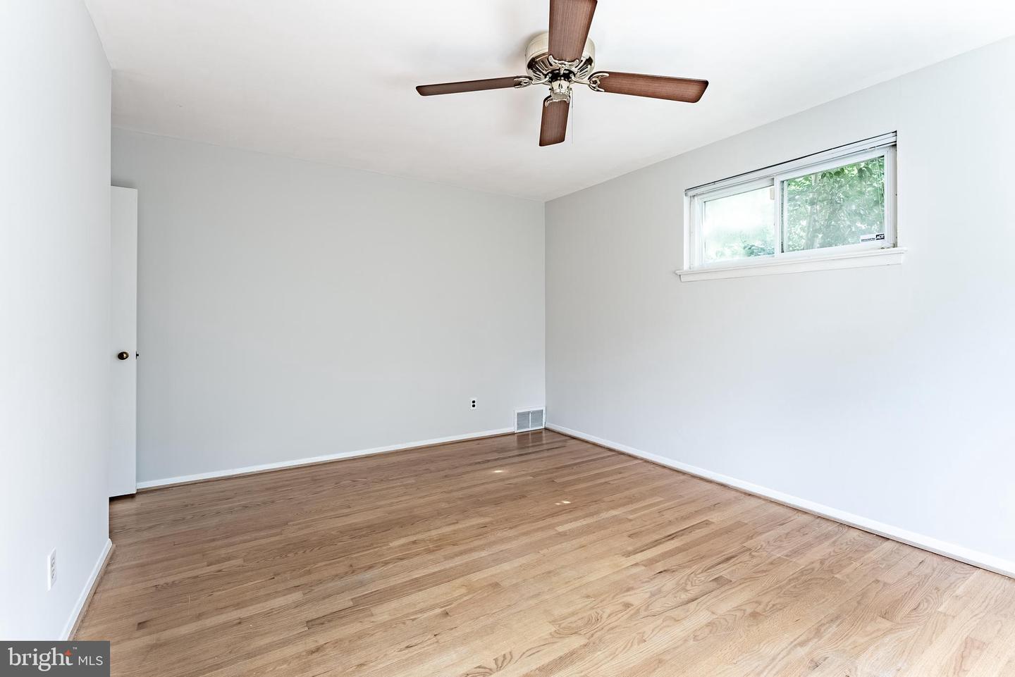 7508 ESSEX AVE, SPRINGFIELD, Virginia 22150, 3 Bedrooms Bedrooms, ,2 BathroomsBathrooms,Residential,For sale,7508 ESSEX AVE,VAFX2260634 MLS # VAFX2260634