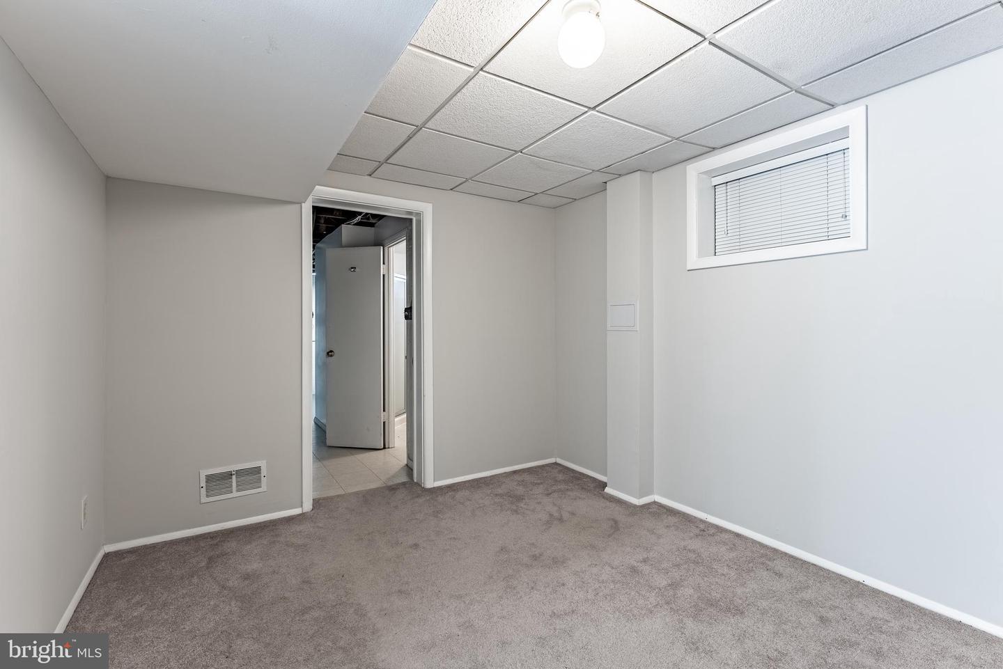 7508 ESSEX AVE, SPRINGFIELD, Virginia 22150, 3 Bedrooms Bedrooms, ,2 BathroomsBathrooms,Residential,For sale,7508 ESSEX AVE,VAFX2260634 MLS # VAFX2260634