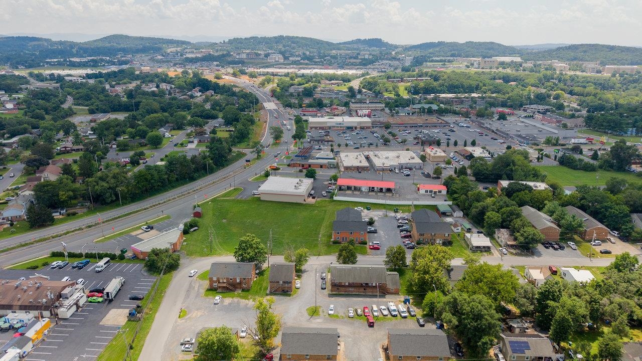 601 NORWOOD ST, HARRISONBURG, Virginia 22801, ,Residential,601 NORWOOD ST,667278 MLS # 667278