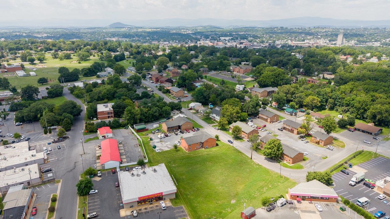 601 NORWOOD ST, HARRISONBURG, Virginia 22801, ,Residential,601 NORWOOD ST,667278 MLS # 667278