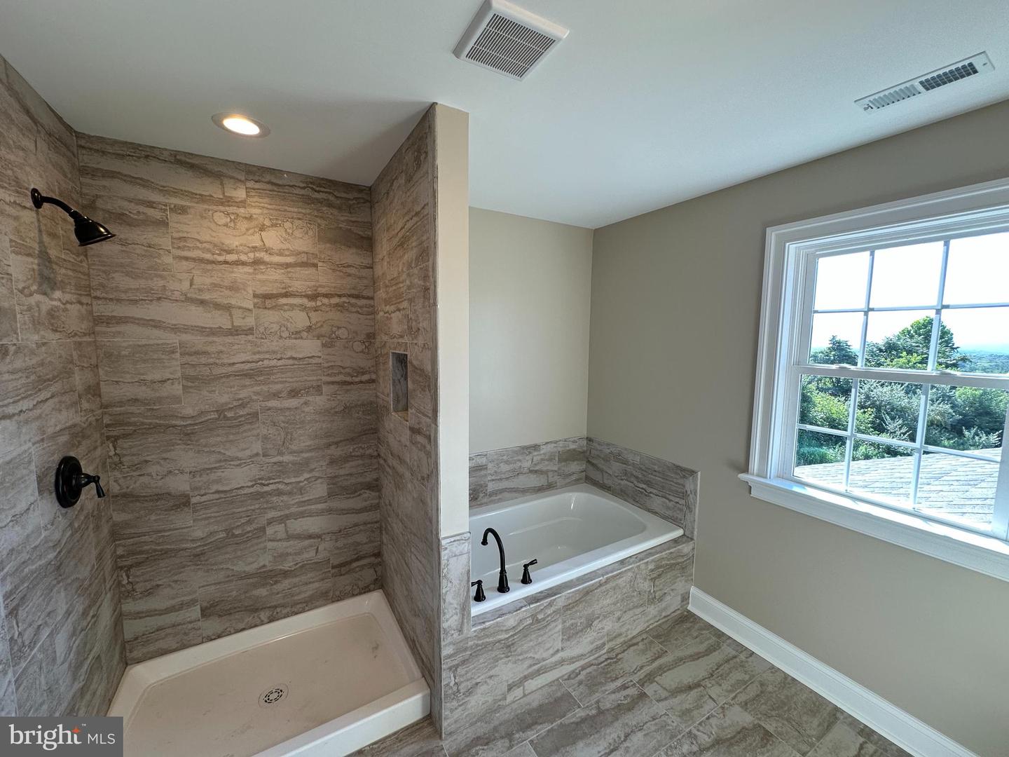 715 PARISHVILLE RD, GORE, Virginia 22637, 4 Bedrooms Bedrooms, ,2 BathroomsBathrooms,Residential,For sale,715 PARISHVILLE RD,VAFV2020662 MLS # VAFV2020662