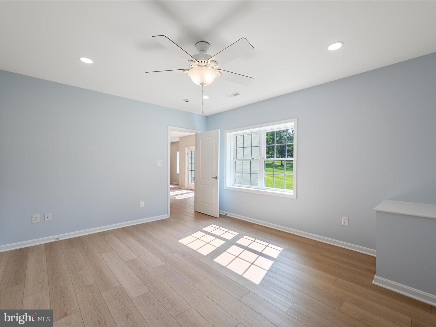 21753 CLEAR CREEK LN, ALDIE, Virginia 20105, 5 Bedrooms Bedrooms, ,4 BathroomsBathrooms,Residential,For sale,21753 CLEAR CREEK LN,VALO2089556 MLS # VALO2089556