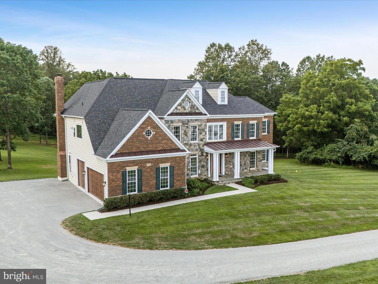 21753 CLEAR CREEK LN, ALDIE, Virginia 20105, 5 Bedrooms Bedrooms, ,4 BathroomsBathrooms,Residential,For sale,21753 CLEAR CREEK LN,VALO2089556 MLS # VALO2089556