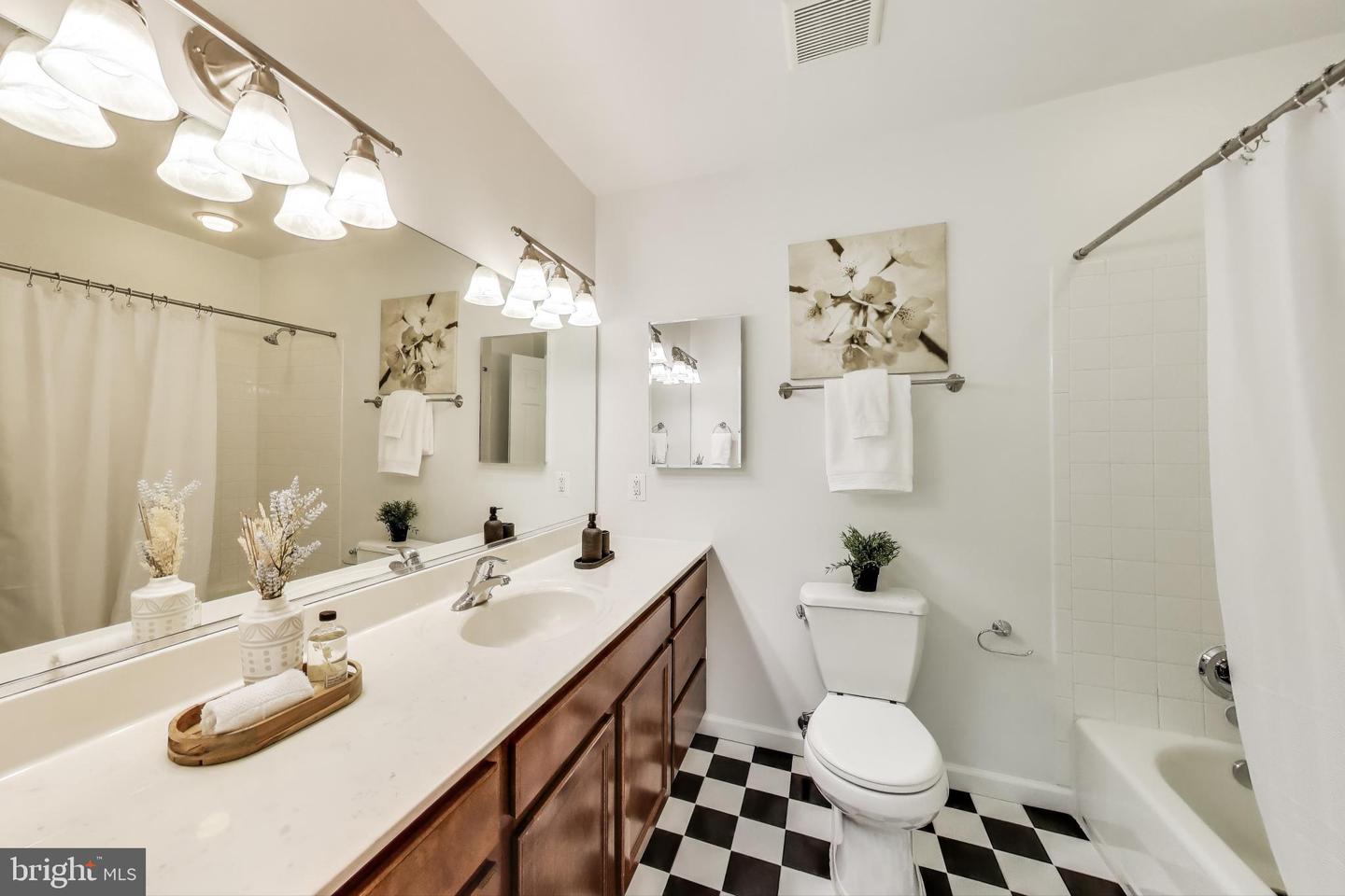 2627 ADAMS MILL RD NW #107, WASHINGTON, District Of Columbia 20009, 2 Bedrooms Bedrooms, ,2 BathroomsBathrooms,Residential,For sale,2627 ADAMS MILL RD NW #107,DCDC2188086 MLS # DCDC2188086
