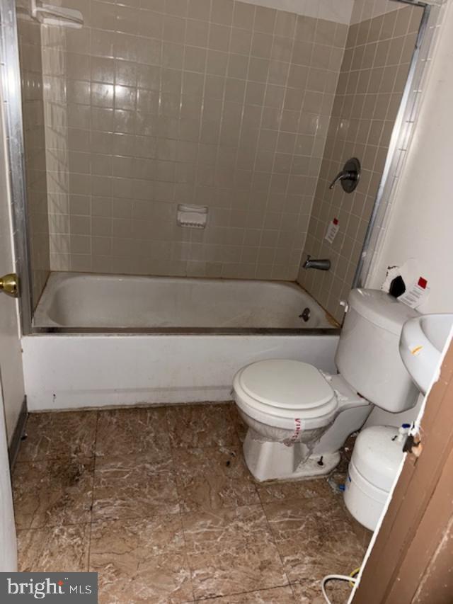 1266 BARNABY TER SE, WASHINGTON, District Of Columbia 20032, 3 Bedrooms Bedrooms, 3 Rooms Rooms,2 BathroomsBathrooms,Residential,For sale,1266 BARNABY TER SE,DCDC2191498 MLS # DCDC2191498