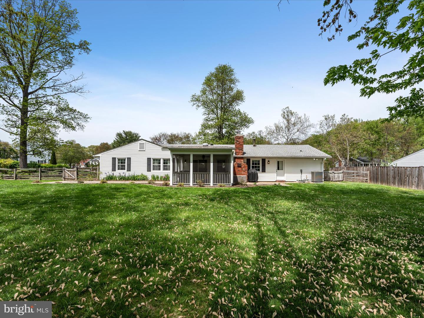 13107 MELVILLE LN, FAIRFAX, Virginia 22033, 4 Bedrooms Bedrooms, ,2 BathroomsBathrooms,Residential,For sale,13107 MELVILLE LN,VAFX2233050 MLS # VAFX2233050