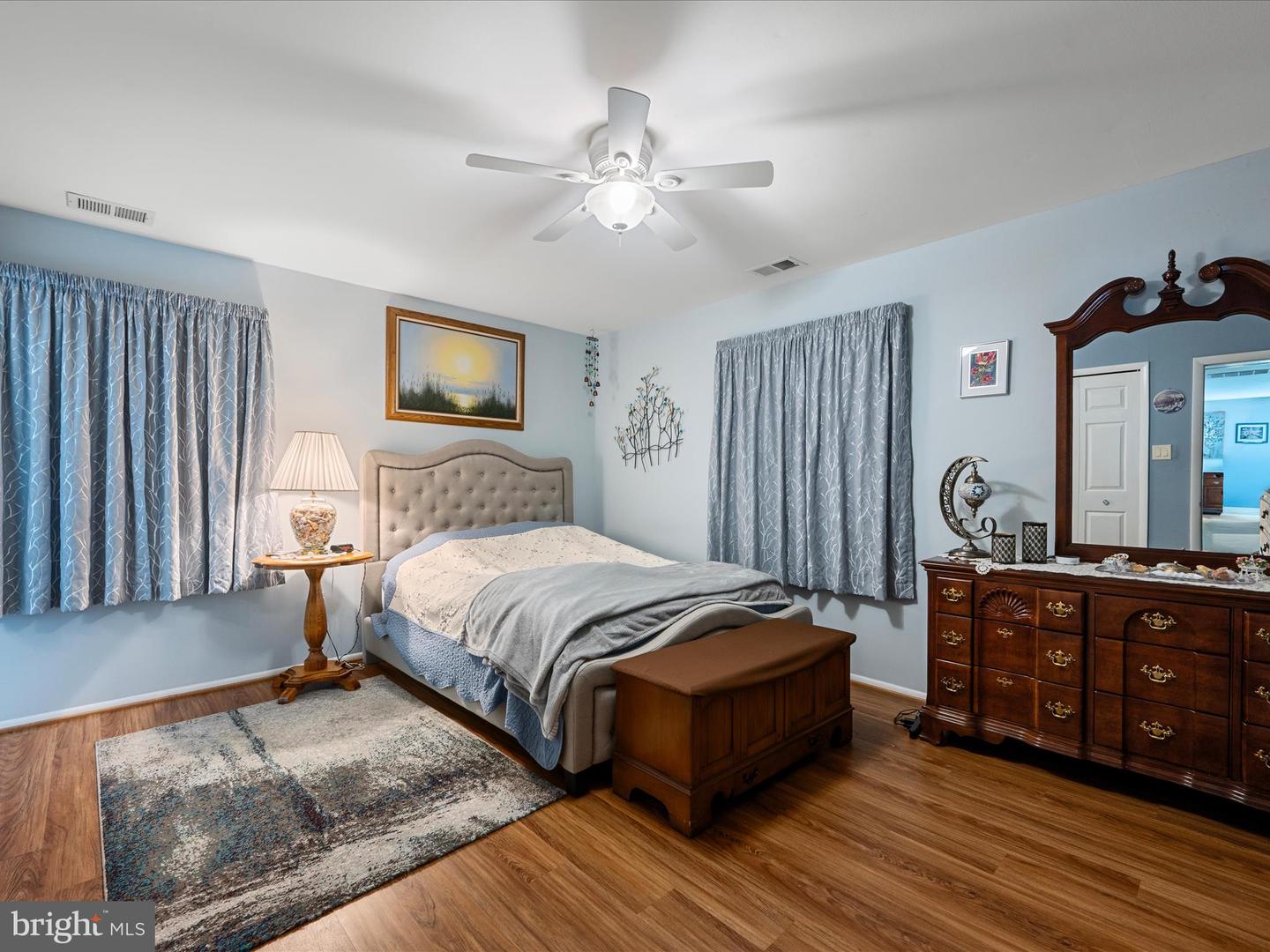 13107 MELVILLE LN, FAIRFAX, Virginia 22033, 4 Bedrooms Bedrooms, ,2 BathroomsBathrooms,Residential,For sale,13107 MELVILLE LN,VAFX2233050 MLS # VAFX2233050