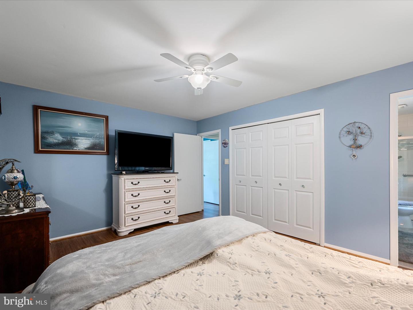 13107 MELVILLE LN, FAIRFAX, Virginia 22033, 4 Bedrooms Bedrooms, ,2 BathroomsBathrooms,Residential,For sale,13107 MELVILLE LN,VAFX2233050 MLS # VAFX2233050