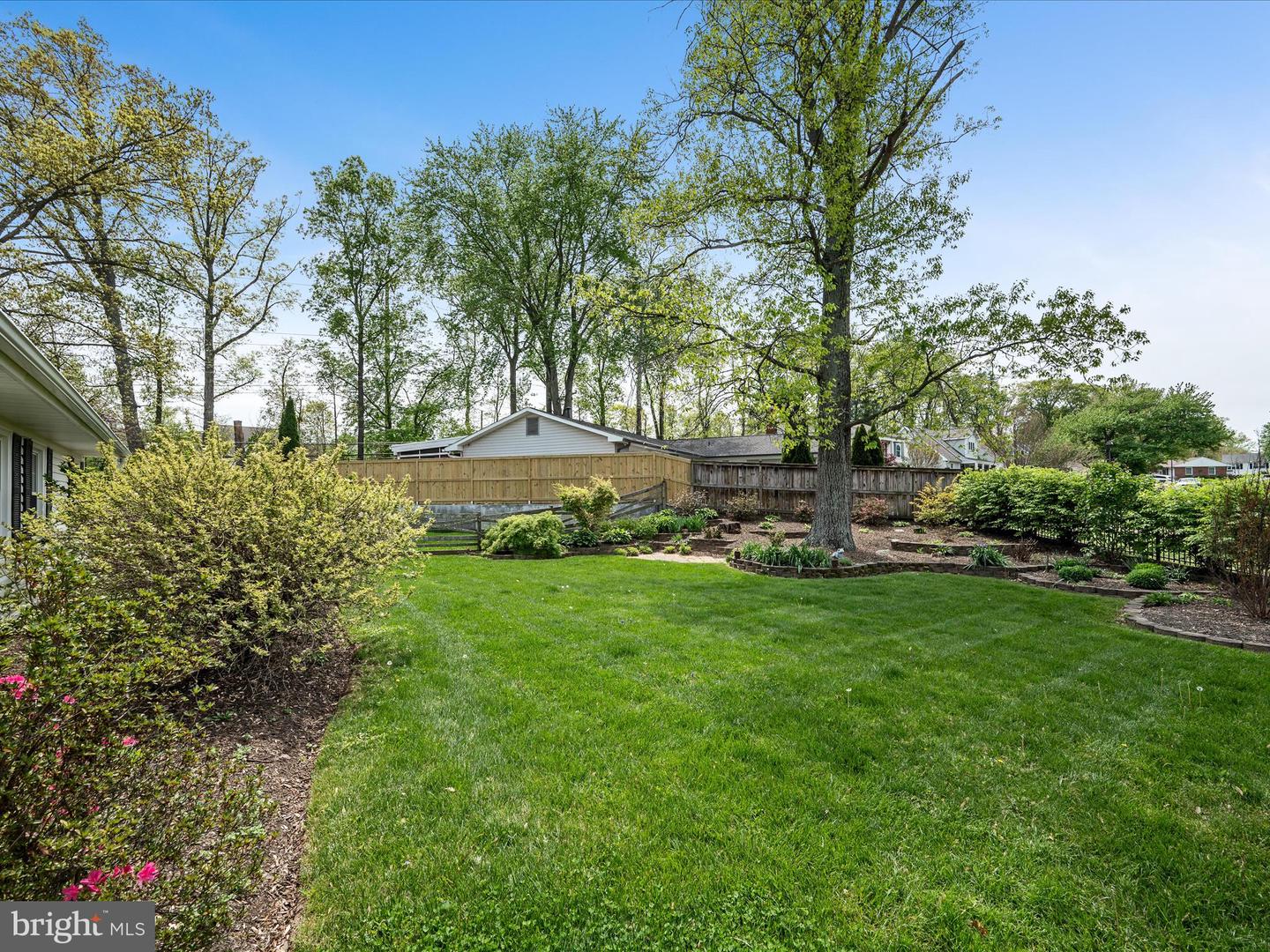 13107 MELVILLE LN, FAIRFAX, Virginia 22033, 4 Bedrooms Bedrooms, ,2 BathroomsBathrooms,Residential,For sale,13107 MELVILLE LN,VAFX2233050 MLS # VAFX2233050