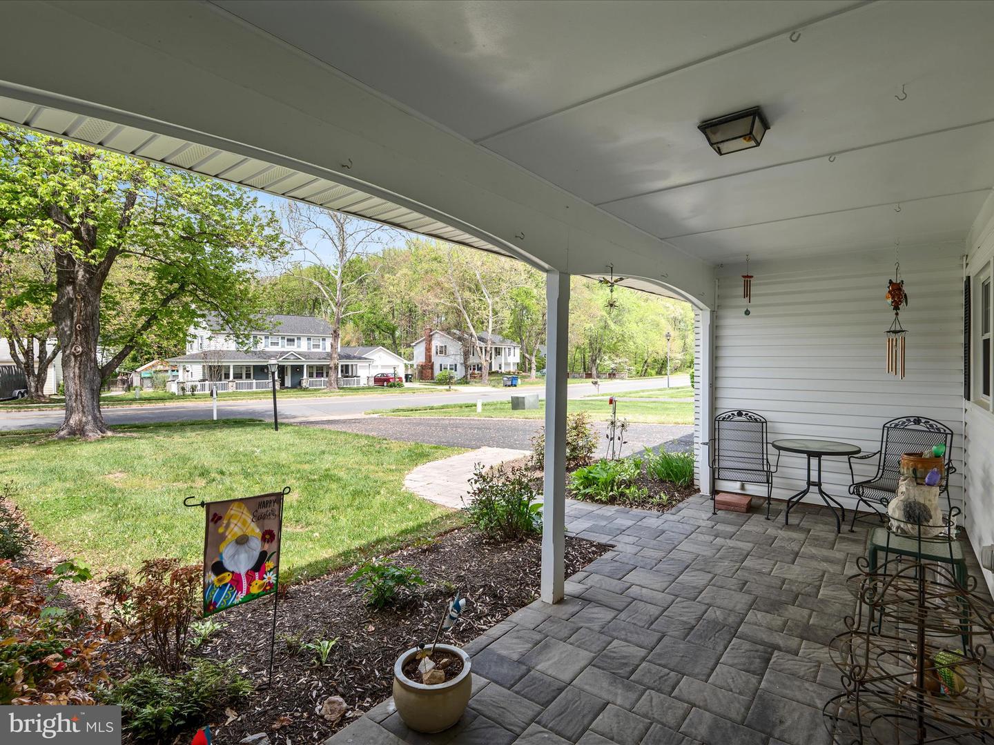 13107 MELVILLE LN, FAIRFAX, Virginia 22033, 4 Bedrooms Bedrooms, ,2 BathroomsBathrooms,Residential,For sale,13107 MELVILLE LN,VAFX2233050 MLS # VAFX2233050