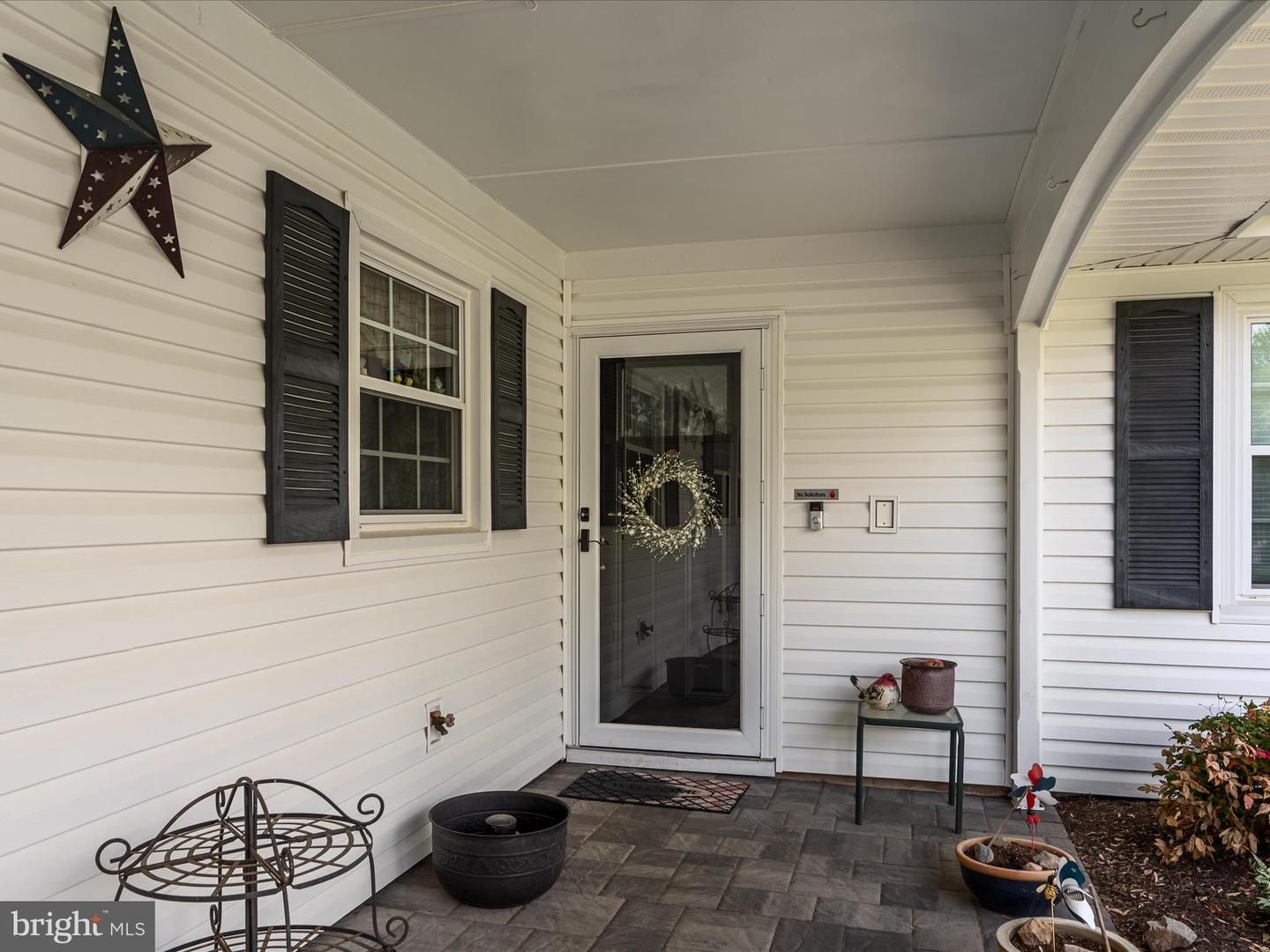 13107 MELVILLE LN, FAIRFAX, Virginia 22033, 4 Bedrooms Bedrooms, ,2 BathroomsBathrooms,Residential,For sale,13107 MELVILLE LN,VAFX2233050 MLS # VAFX2233050