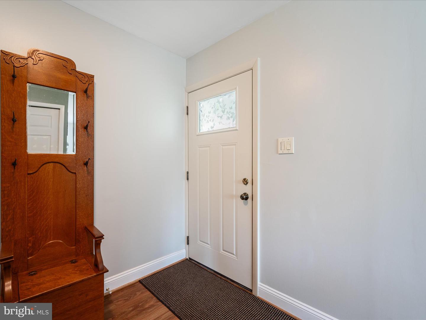 13107 MELVILLE LN, FAIRFAX, Virginia 22033, 4 Bedrooms Bedrooms, ,2 BathroomsBathrooms,Residential,For sale,13107 MELVILLE LN,VAFX2233050 MLS # VAFX2233050