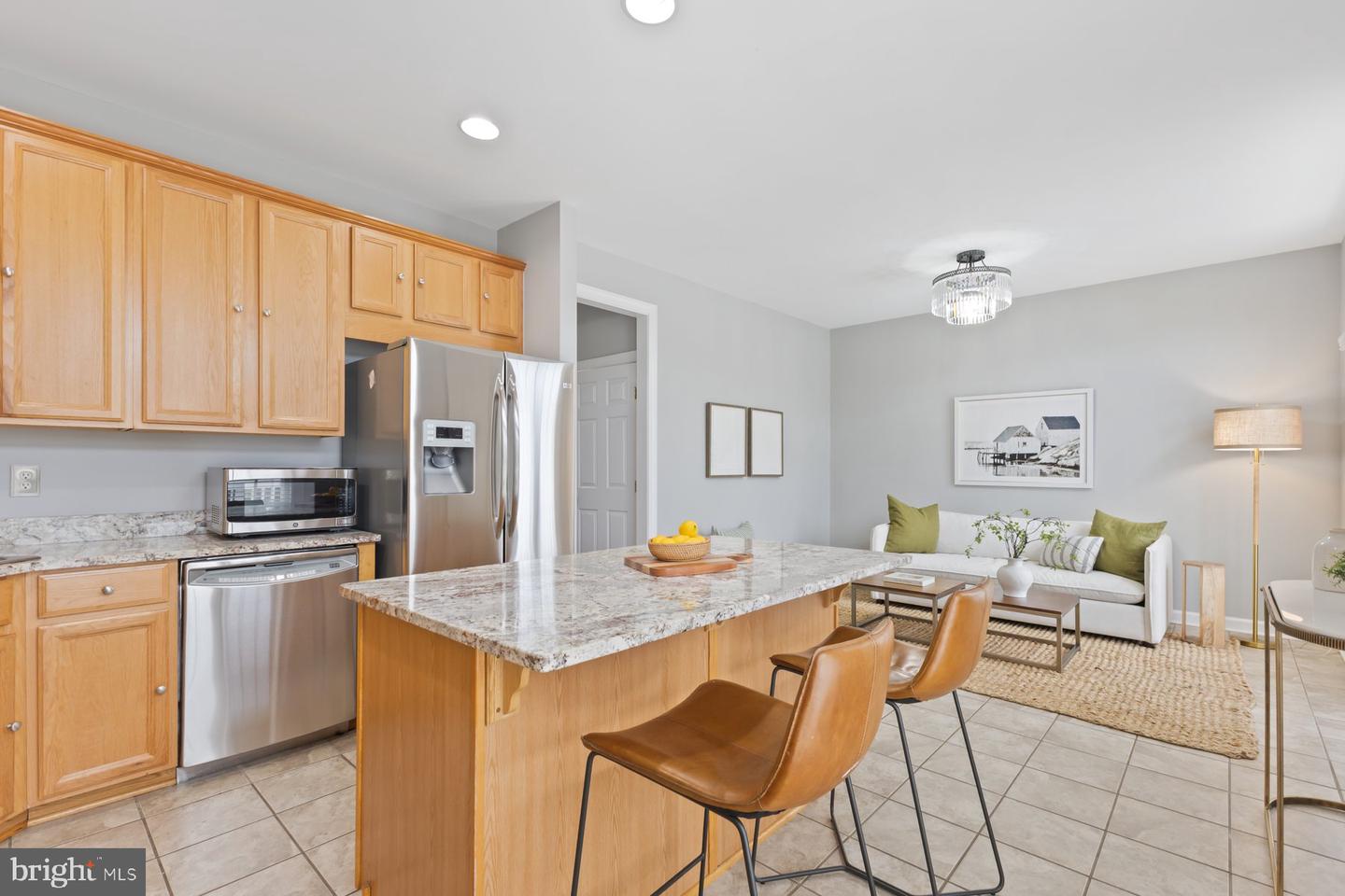 8004 SAMUEL WALLIS ST, LORTON, Virginia 22079, 3 Bedrooms Bedrooms, ,2 BathroomsBathrooms,Residential,For sale,8004 SAMUEL WALLIS ST,VAFX2234526 MLS # VAFX2234526
