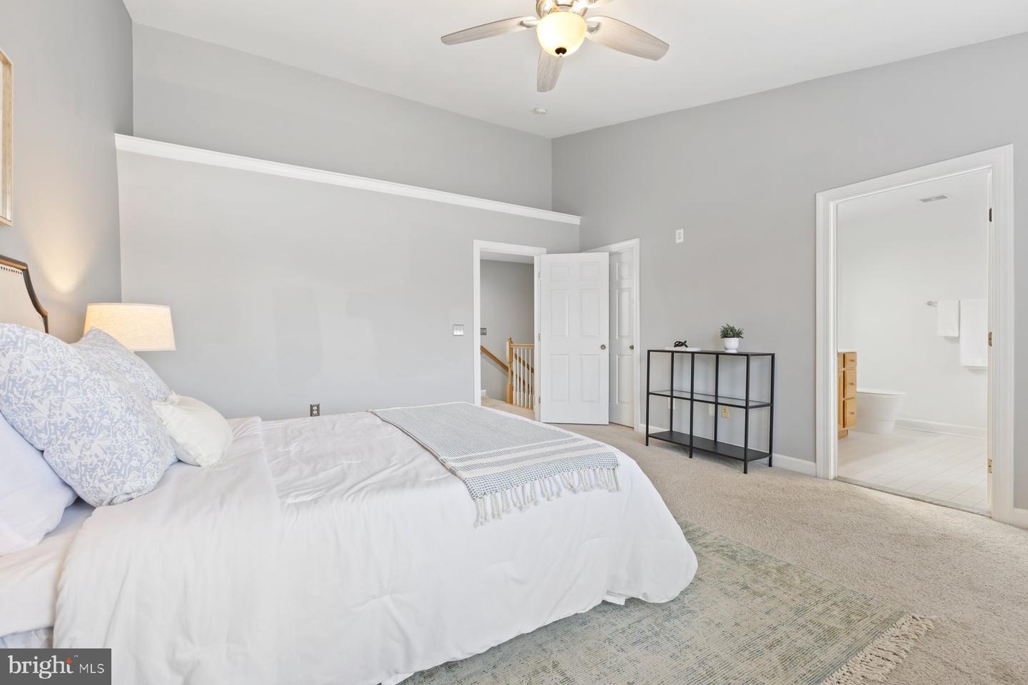 8004 SAMUEL WALLIS ST, LORTON, Virginia 22079, 3 Bedrooms Bedrooms, ,2 BathroomsBathrooms,Residential,For sale,8004 SAMUEL WALLIS ST,VAFX2234526 MLS # VAFX2234526