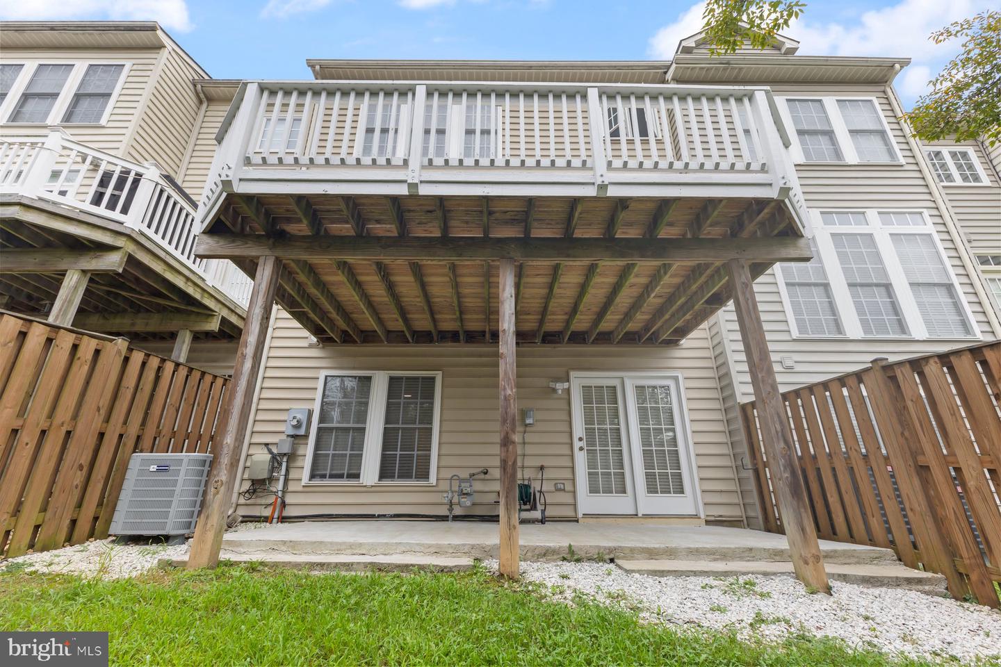 8004 SAMUEL WALLIS ST, LORTON, Virginia 22079, 3 Bedrooms Bedrooms, ,2 BathroomsBathrooms,Residential,For sale,8004 SAMUEL WALLIS ST,VAFX2234526 MLS # VAFX2234526