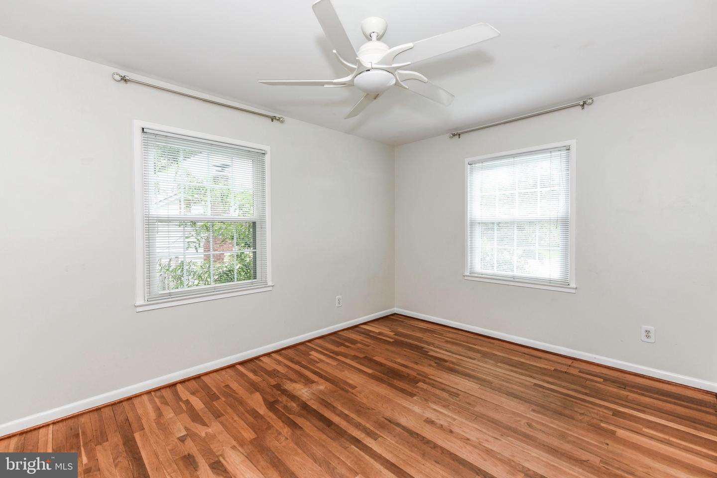 2008 KENLEY CT, ALEXANDRIA, Virginia 22308, 5 Bedrooms Bedrooms, ,2 BathroomsBathrooms,Residential,For sale,2008 KENLEY CT,VAFX2235060 MLS # VAFX2235060