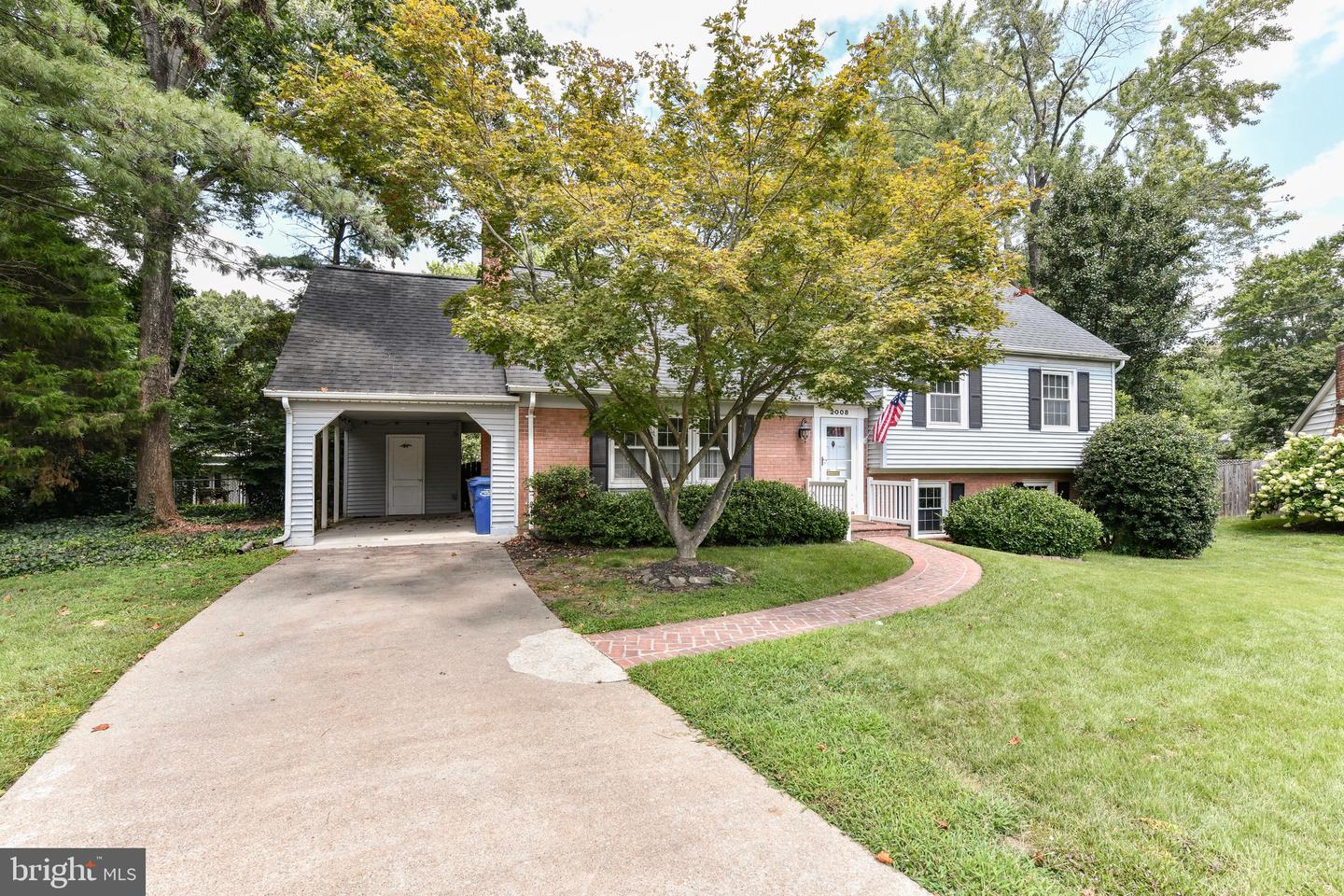 2008 KENLEY CT, ALEXANDRIA, Virginia 22308, 5 Bedrooms Bedrooms, ,2 BathroomsBathrooms,Residential,For sale,2008 KENLEY CT,VAFX2235060 MLS # VAFX2235060